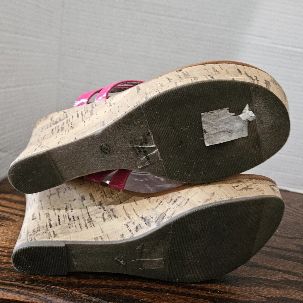 Arizona Jean Co. Cork Wedge Thong Heels (Bin8) - Picture 4 of 5